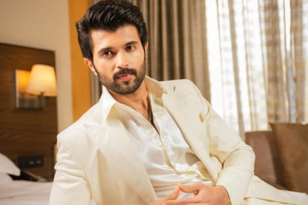 Family Star: Vijay Deverakonda slammed by netizens after r*pe threat scene goes viral; ask